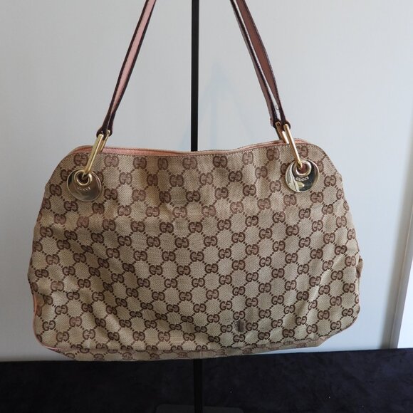 Gucci Handbag - Picture 2 of 12